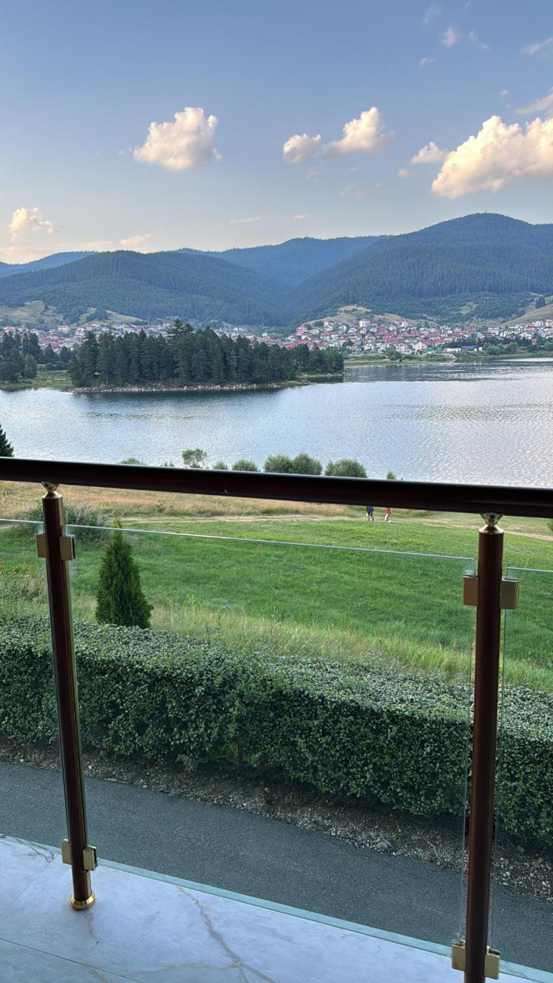 Hotel Vip Complex Sarnica Exteriér fotografie